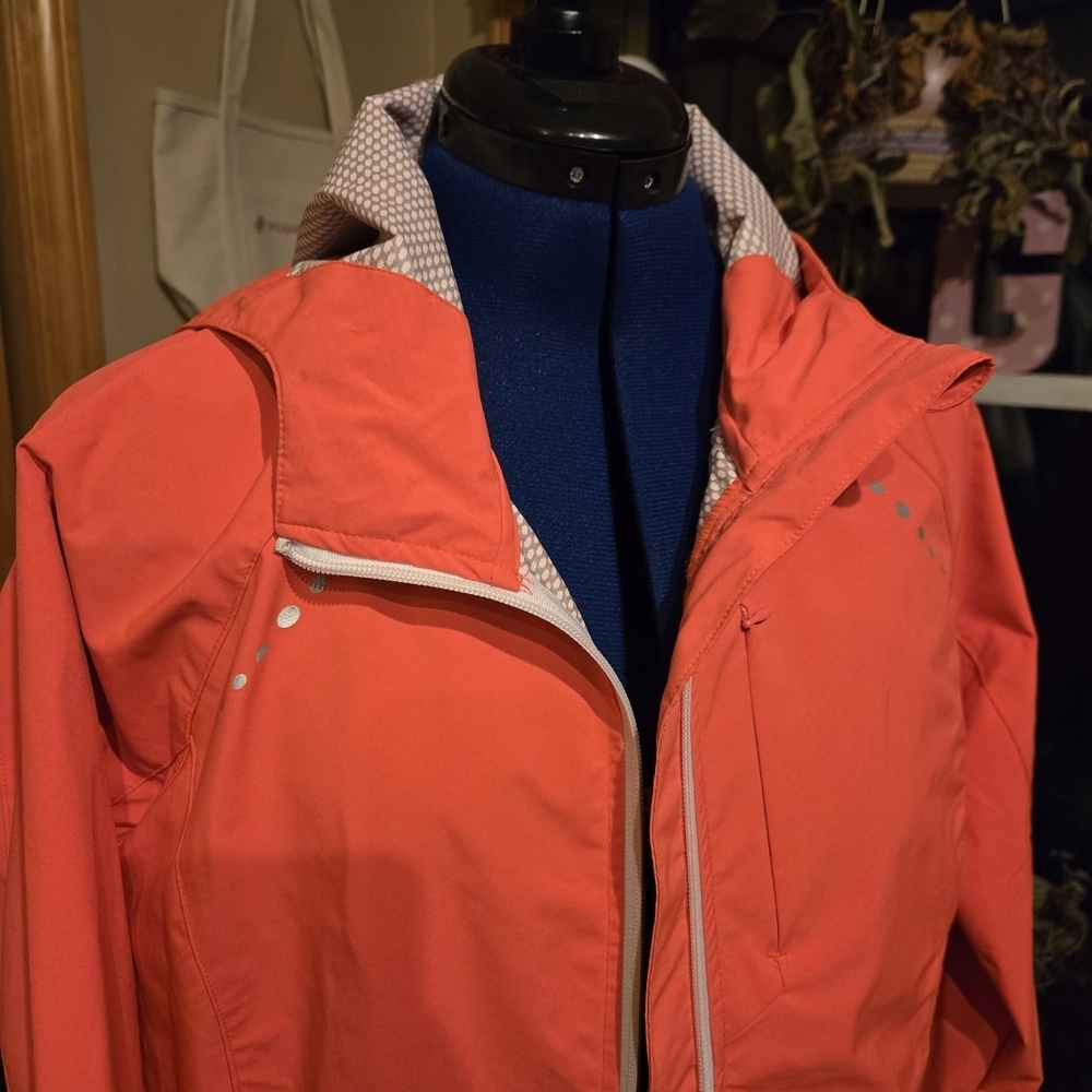 Free Country Bold Pink Rain Jacket - Picture 5 of 8
